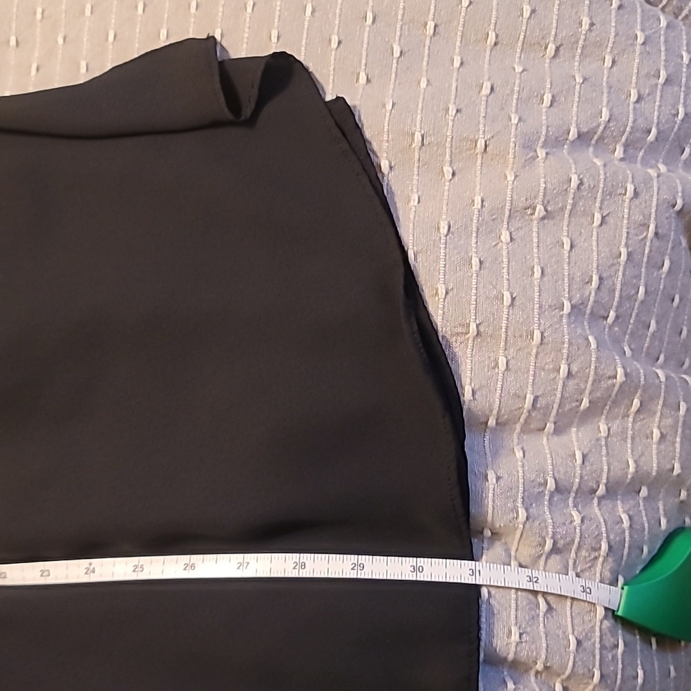 Simple Chic Tunic - Picture 9 of 9